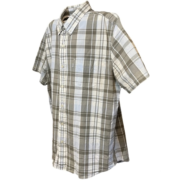 LEVI’S short sleeve button up shirt. Perfect condition. - Picture 4 of 4